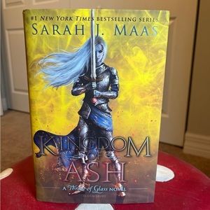Kingdom of Ash - Throne of Glass Hardcover OOP Digitially Signed Cover